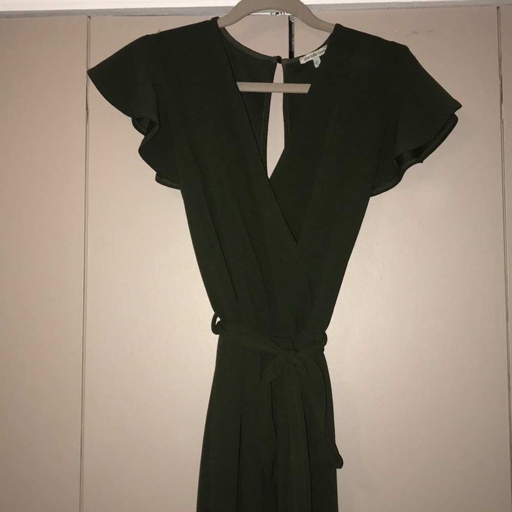 NWOT Olive Green Jumpsuit 💚